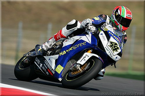 0240_superbike_rolfo_05.jpg
