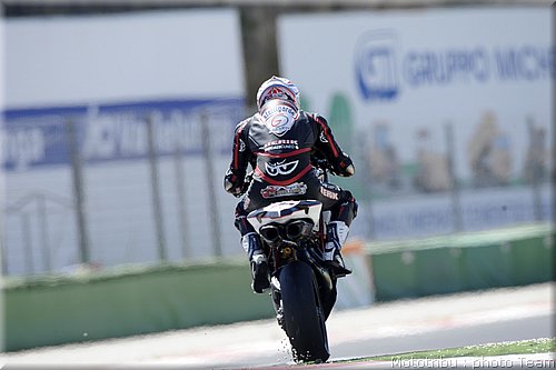 0283_superbike_xaus_3.jpg