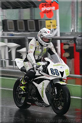 0414_supersport_pitt_10.jpg