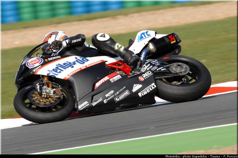 0125_sbk_biaggi_1