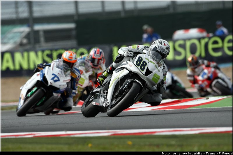 0359_supersport_25