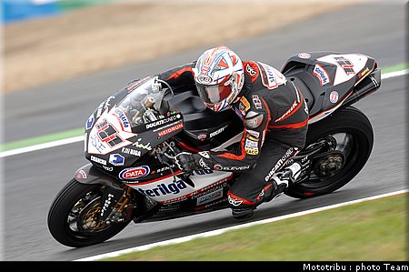 0269_sbk_xaus_1.jpg