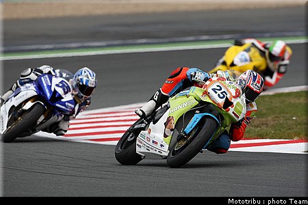 0342_supersport_08.jpg