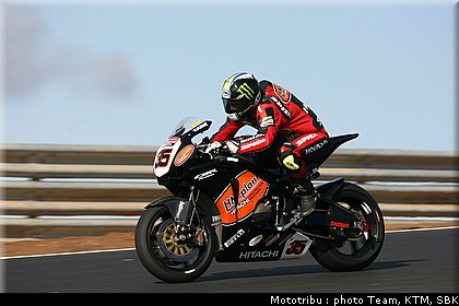 0378_sbk_crutchlow_4.jpg