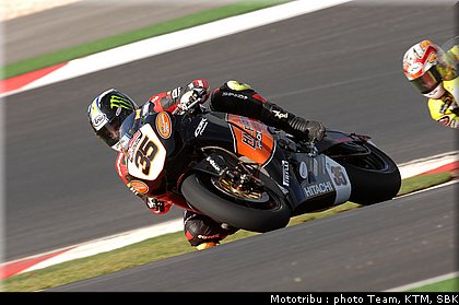 0379_sbk_crutchlow_5.jpg