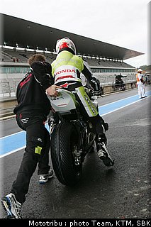 0477_sbk_rea_11.jpg