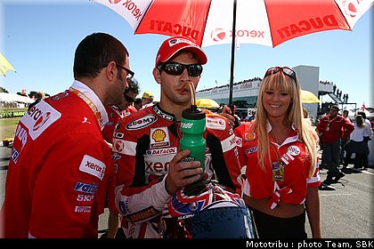 sbk_pitbabes2008_0030.jpg