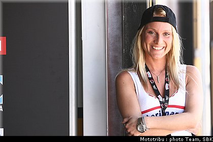 sbk_pitbabes2008_0038.jpg