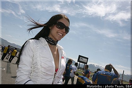sbk_pitbabes2008_0090.jpg