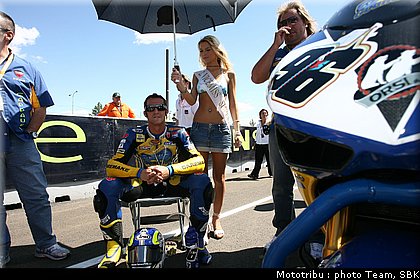 sbk_pitbabes2008_0105.jpg