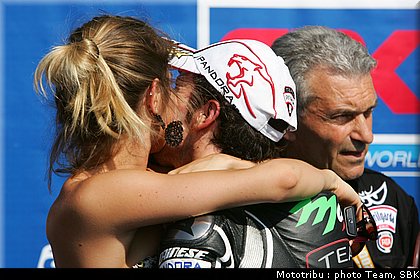 sbk_pitbabes2008_0148.jpg