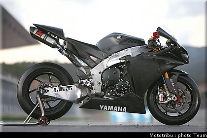 yamaha_04.jpg