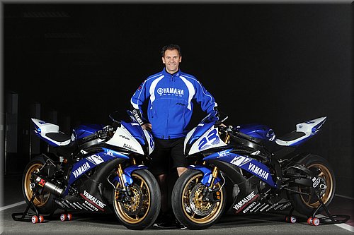 004yzfr63.jpg