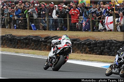 0012_supersport_013.jpg