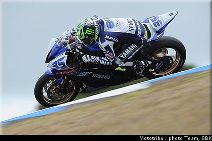 0029_supersport_crutchlow_4.jpg