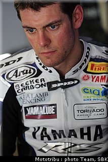 0033_supersport_crutchlow_8.jpg