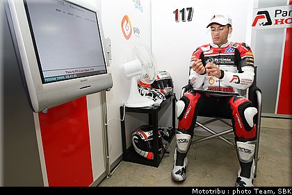 0071_supersport_laverty_009.jpg