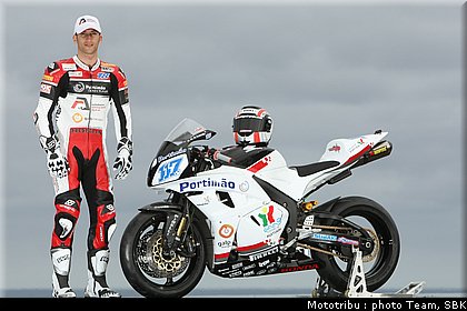 0072_supersport_laverty_010.jpg