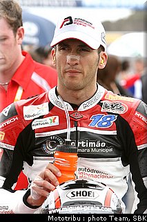 0075_supersport_laverty_013.jpg