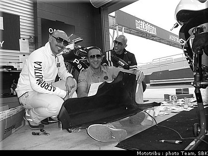 0168_supersport_triumph_be1_008.jpg