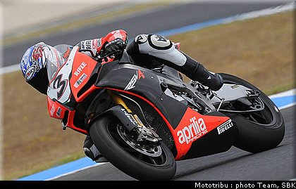 0189_sbk_biaggi_010.jpg