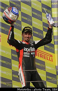 sbk_biaggi_7.jpg