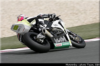 sbk_rea_04.jpg