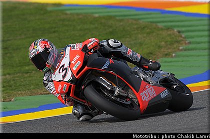 sbk_biaggi_008.jpg