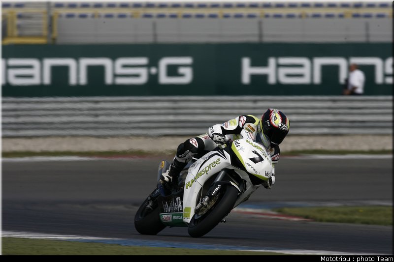 0054_sbk_checa_09