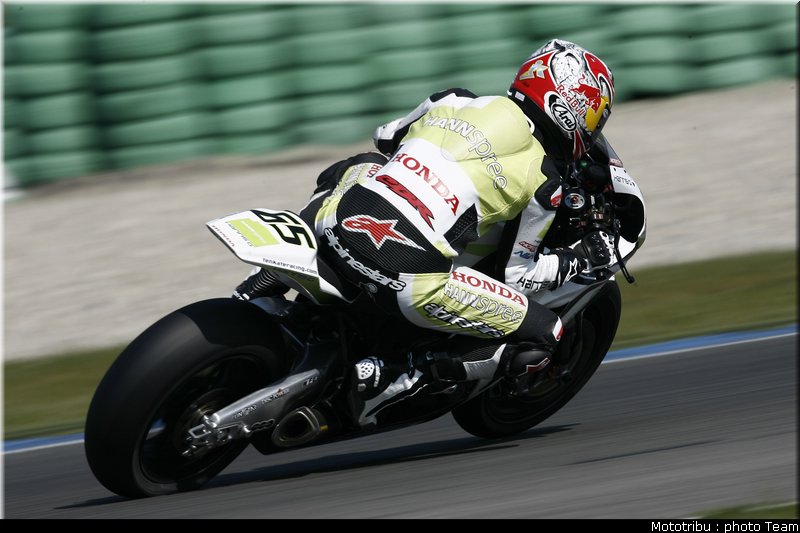 0180_sbk_rea_07