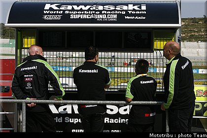 0118_sbk_kawasaki_1.jpg