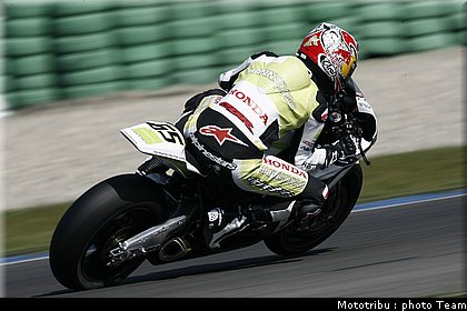 0180_sbk_rea_07.jpg