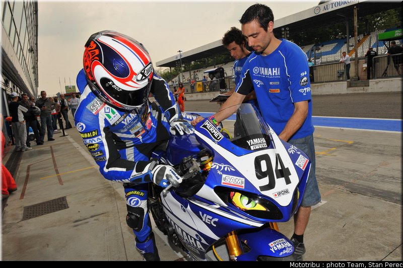 sbk_checad_gmt94_09