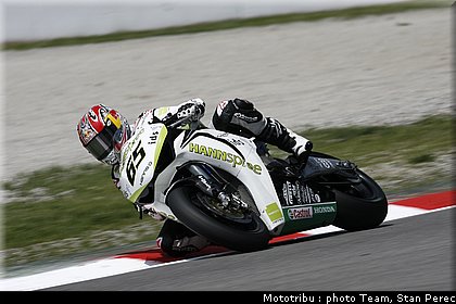sbk_rea_04.jpg