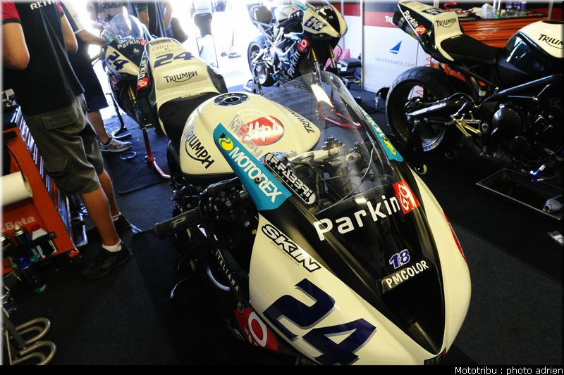 stands_misano_sbk2009_0051