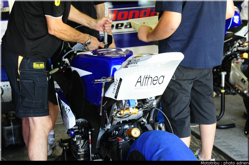 stands_misano_sbk2009_0090