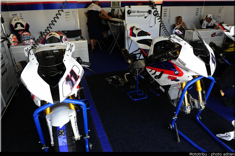 stands_misano_sbk2009_0103