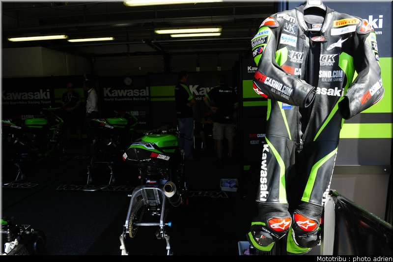 stands_misano_sbk2009_0115