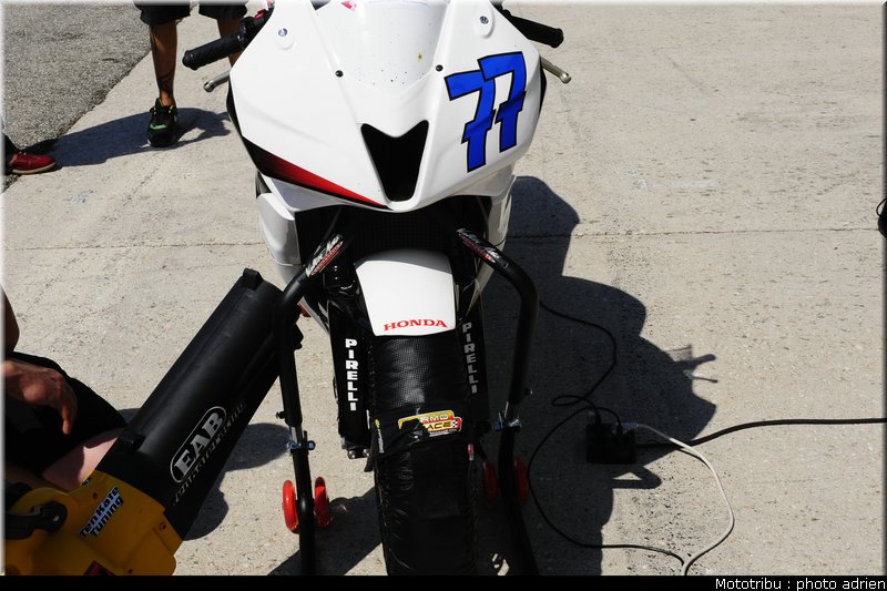 stands_misano_sbk2009_0120