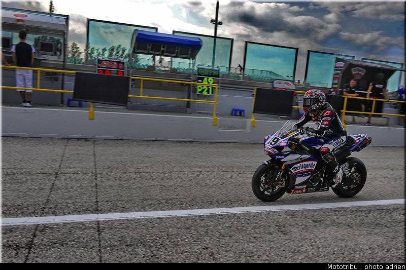 stands_misano_sbk2009_0175
