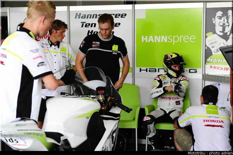 stands_misano_sbk2009_0195