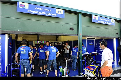 stands_misano_sbk2009_0031.JPG
