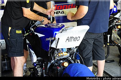 stands_misano_sbk2009_0090.JPG