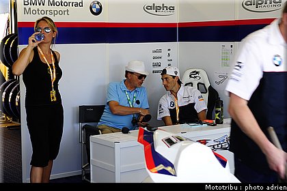 stands_misano_sbk2009_0109.JPG