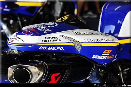 stands_misano_sbk2009_0125.JPG