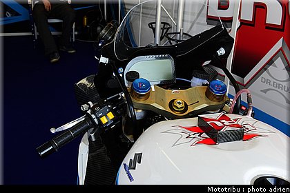 stands_misano_sbk2009_0137.JPG