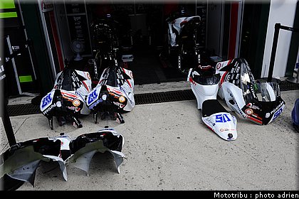 stands_misano_sbk2009_0157.JPG