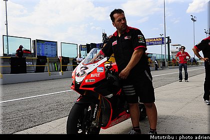 stands_misano_sbk2009_0167.JPG