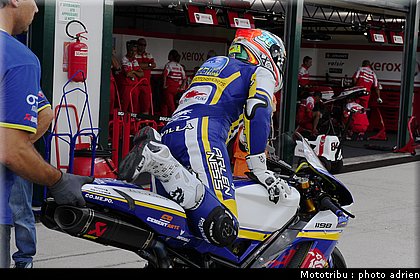 stands_misano_sbk2009_0193.JPG