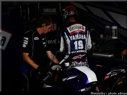 stands_misano_sbk2009_0209.JPG